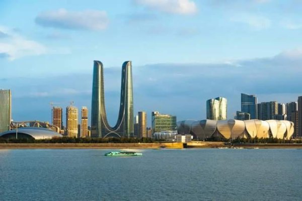 钱投网 这个经济大省的湾区“双城记”，挤进第三位成员